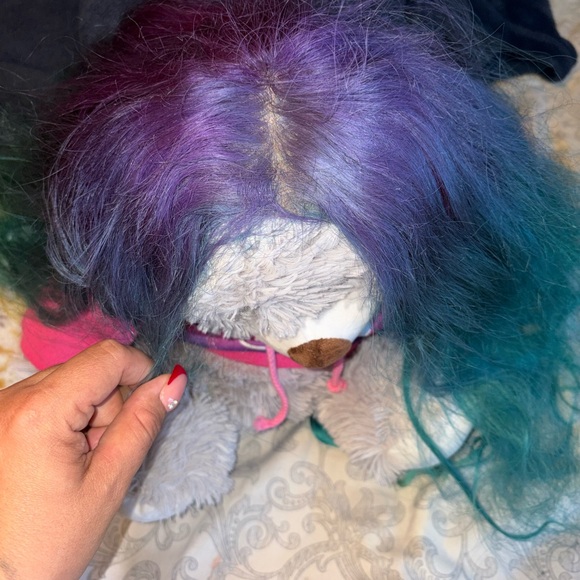 Wig - Picture 3 of 5